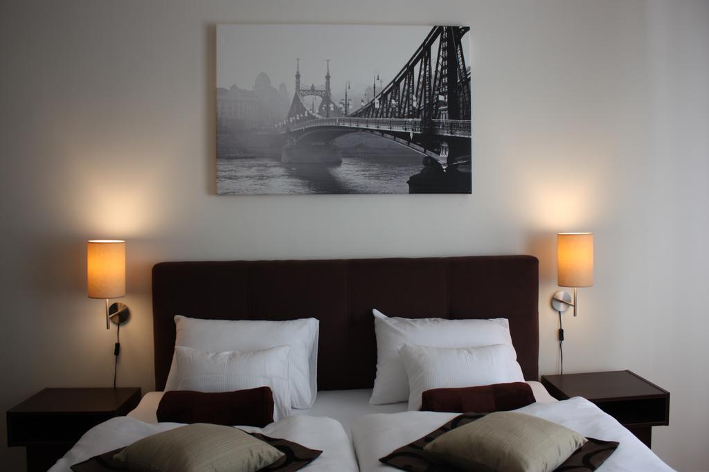 Opus Prime Apartment Budapest Ngoại thất bức ảnh